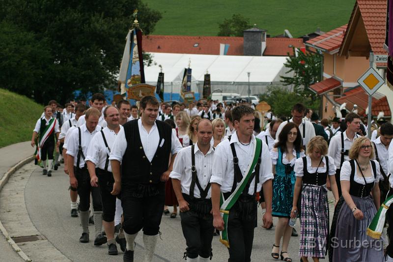 177 Kirchenzug.JPG